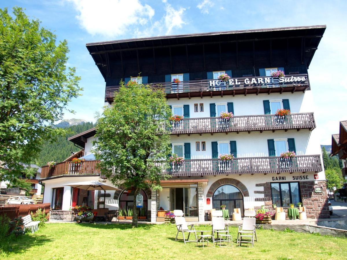 Hotel Garni Suisse Сан-Мартино-ди-Кастроцца Экстерьер фото